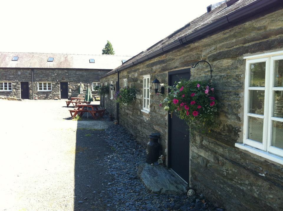 The Oakeley Arms Hotel Maentwrog Exterior foto
